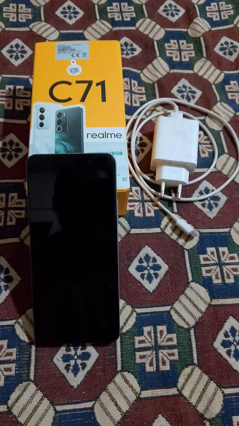 Realme C71 1