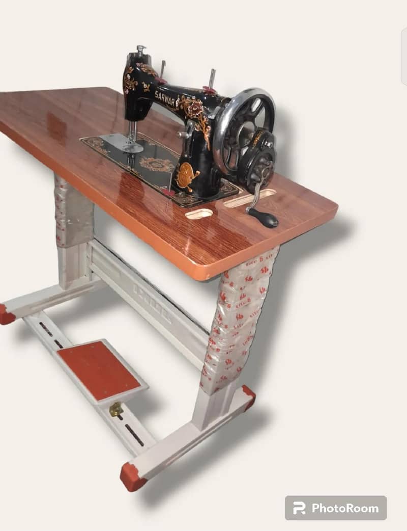 Sewing Machine Table 0