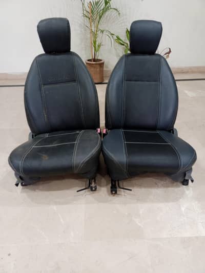 Suzuki Cultus Original Front Seats Complete