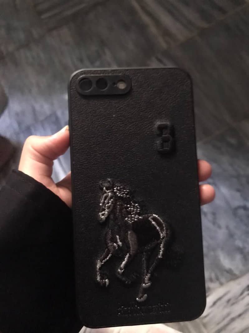 Apple iPhone 7 Plus 2