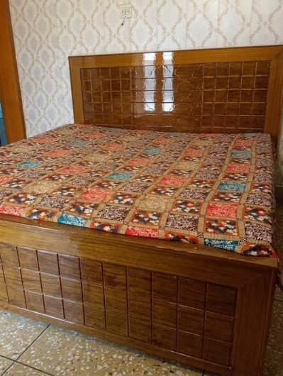 Double bed without mattress for sale