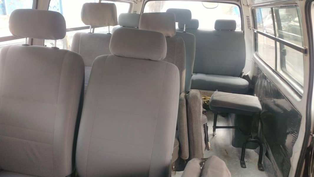 Hiace Van 6