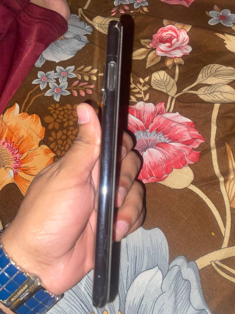 Google Pixel 4 XL 3