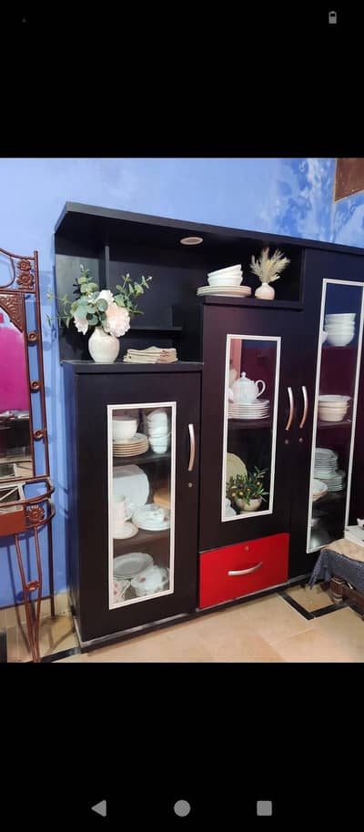 crockery showcase DIVIDER