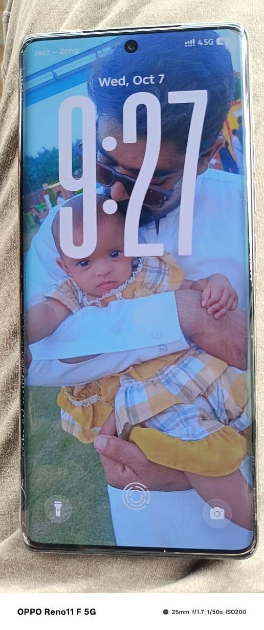 Tecno CAMON 40 Pro 1