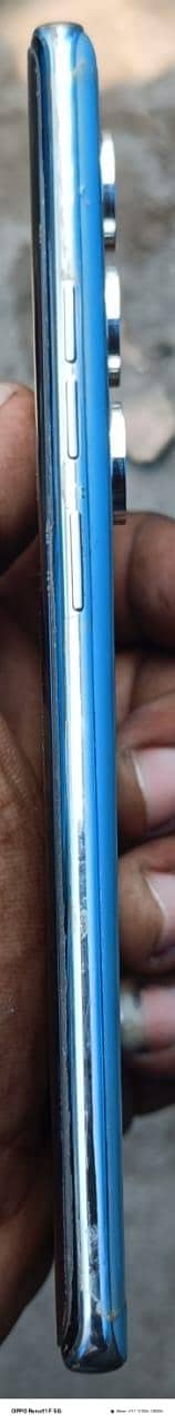 Tecno CAMON 40 Pro 4