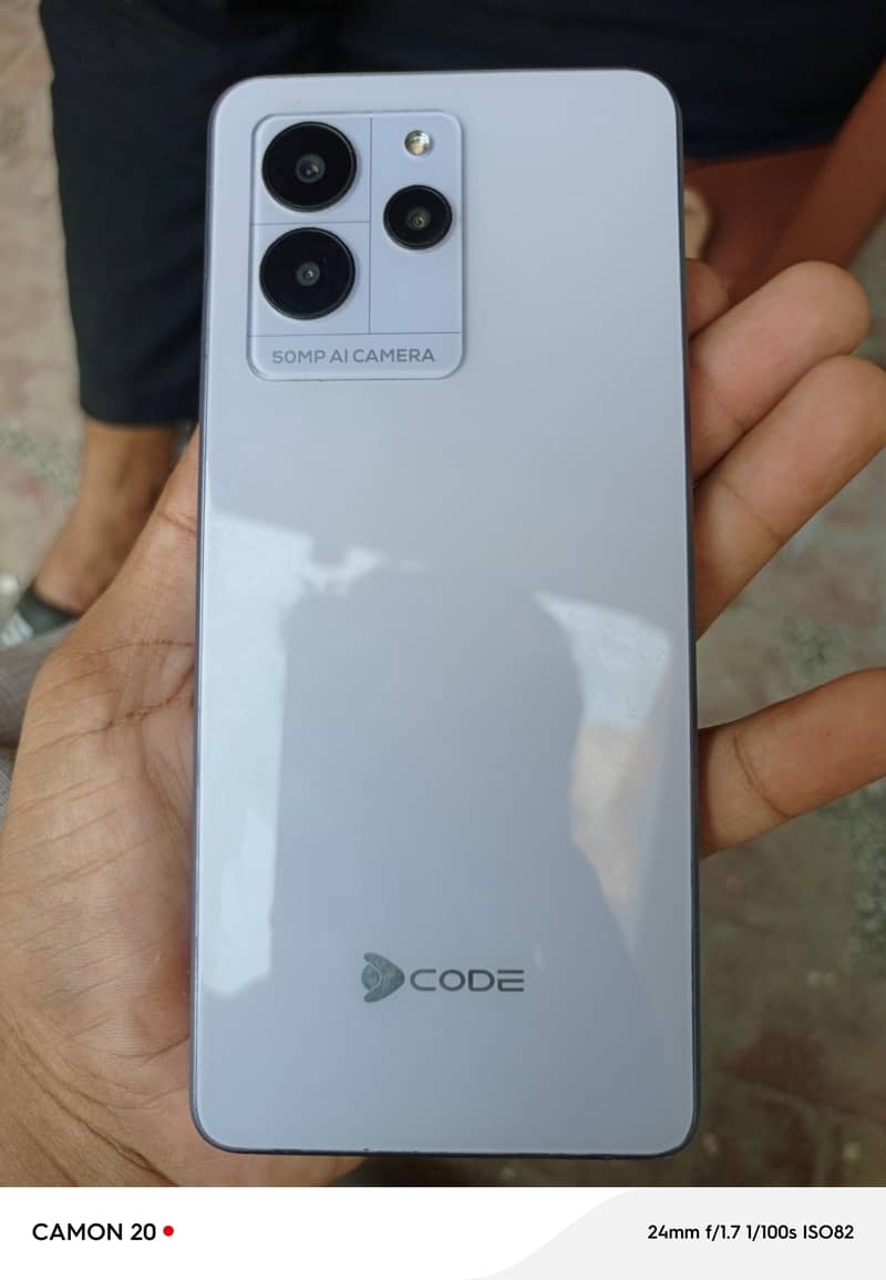 Dcode Bold 3 0
