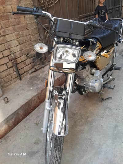 HONDA CG 125 SPECIAL ADITION