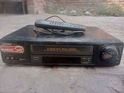 Sharp ka bhetreen Vcr hai running condition main hai