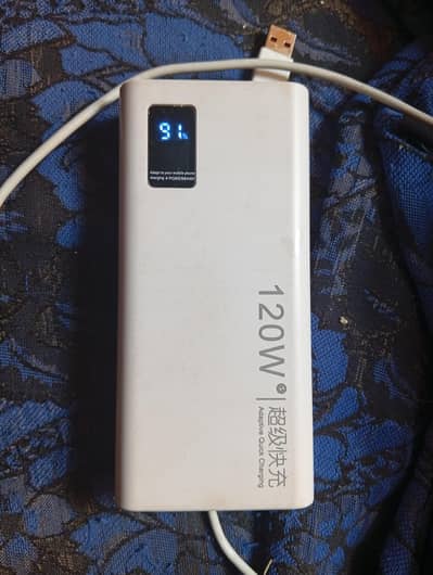 power bank fine condition 100%