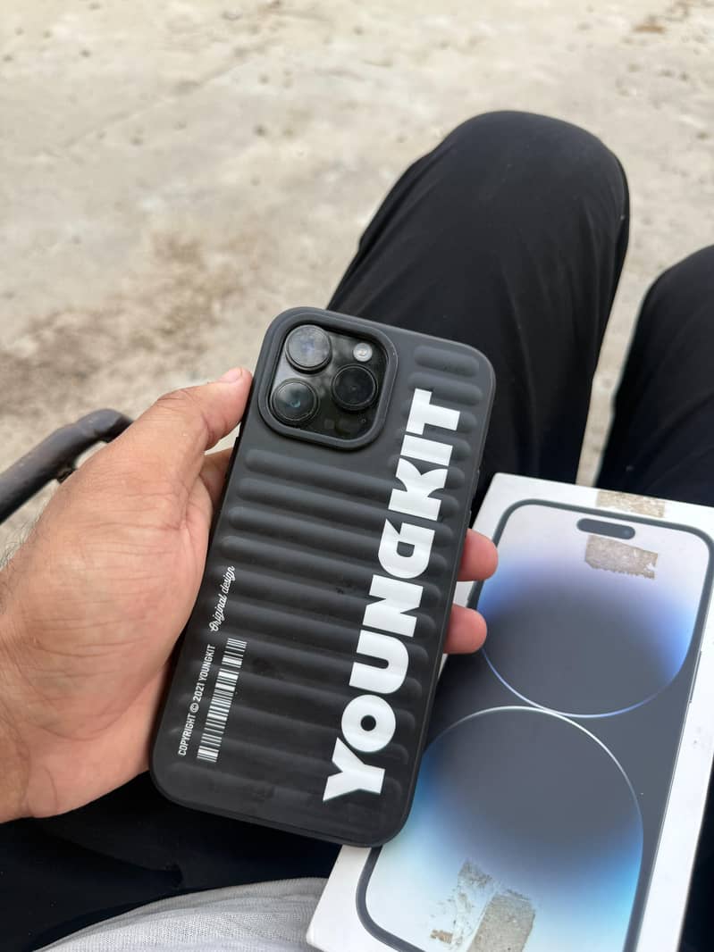 Apple iPhone 14 Pro Max 3