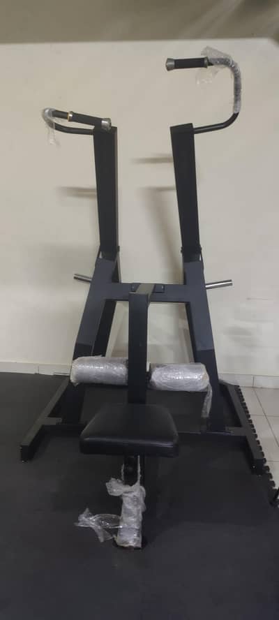 Lat Pulldown Back Machine |