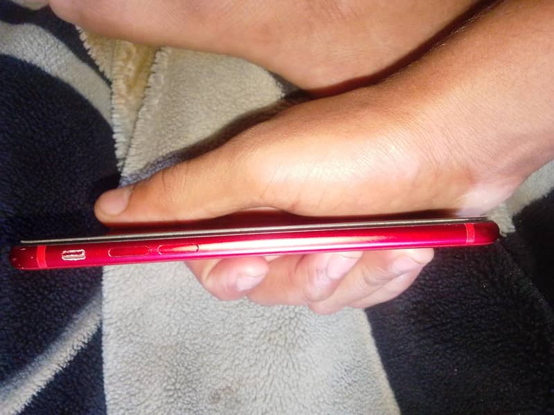 Apple iPhone 8 2