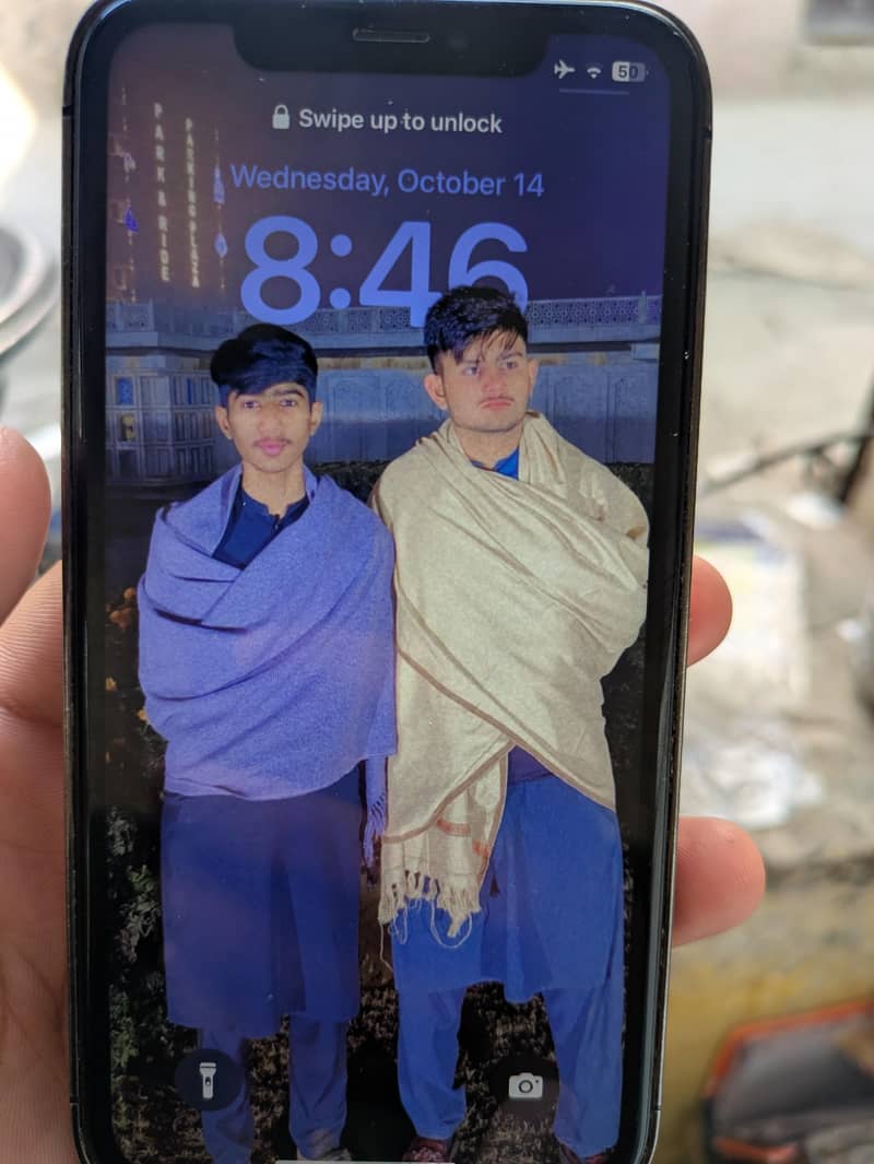 Apple iPhone XR 2