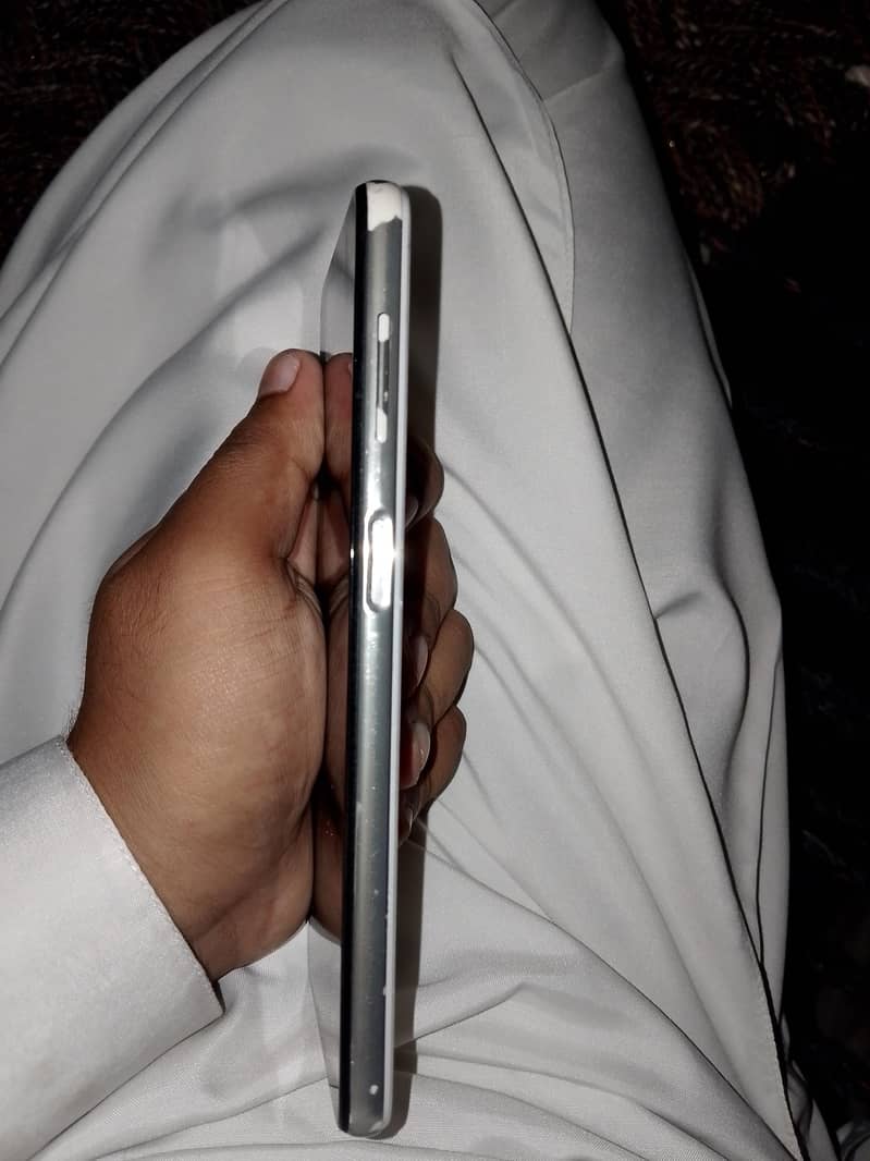 Samsung Mobile A32 0