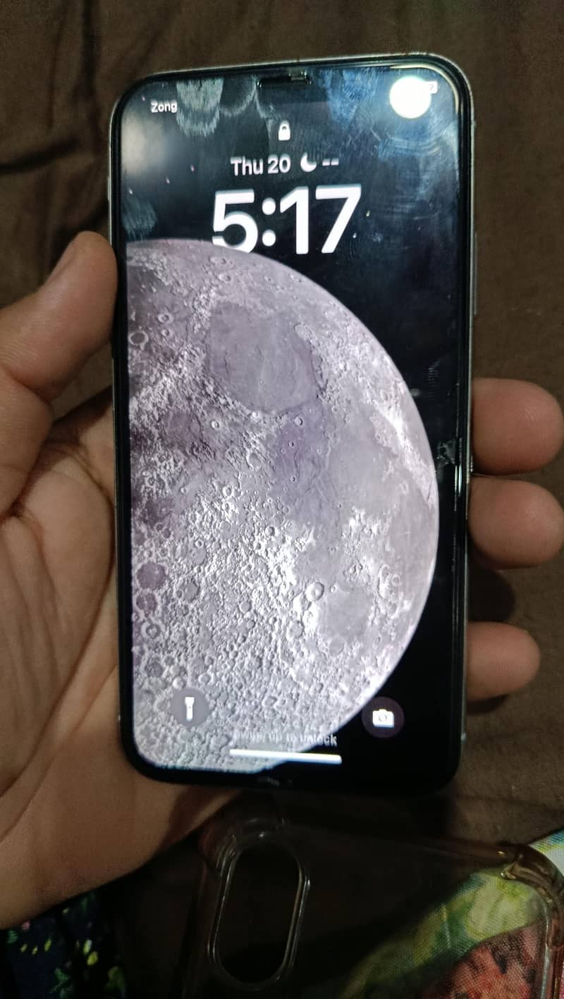 Apple iPhone X 5