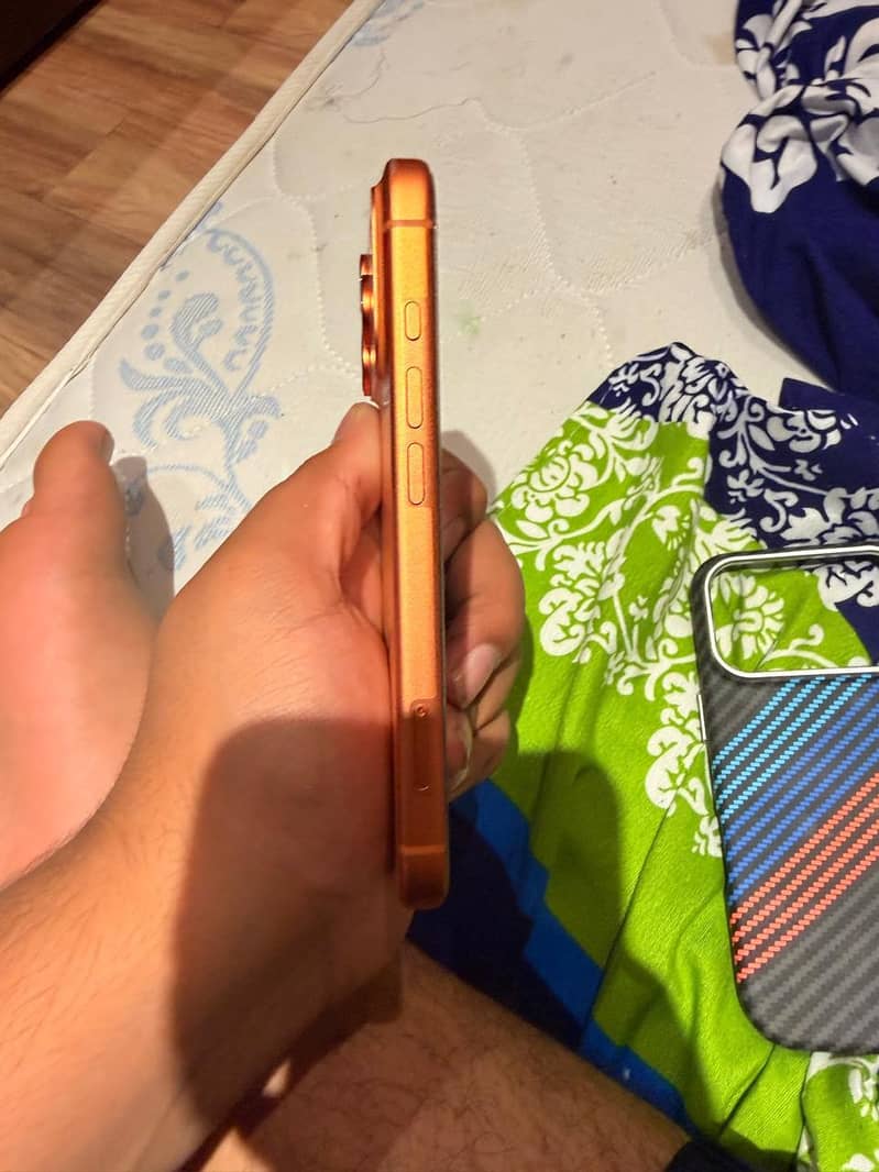Apple iphone 17Pro 2