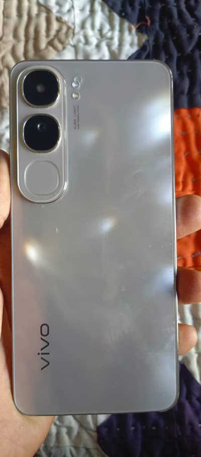 Vivo Y200