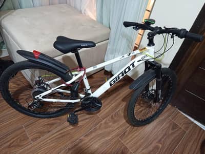 mountain bike with gears. . like new