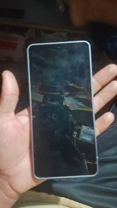 Sharp Aquos Sense7
