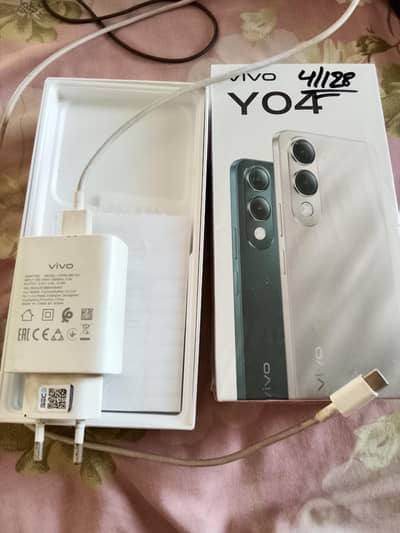 Vivo Y04 4GB ram 128 memory 10x10 condition