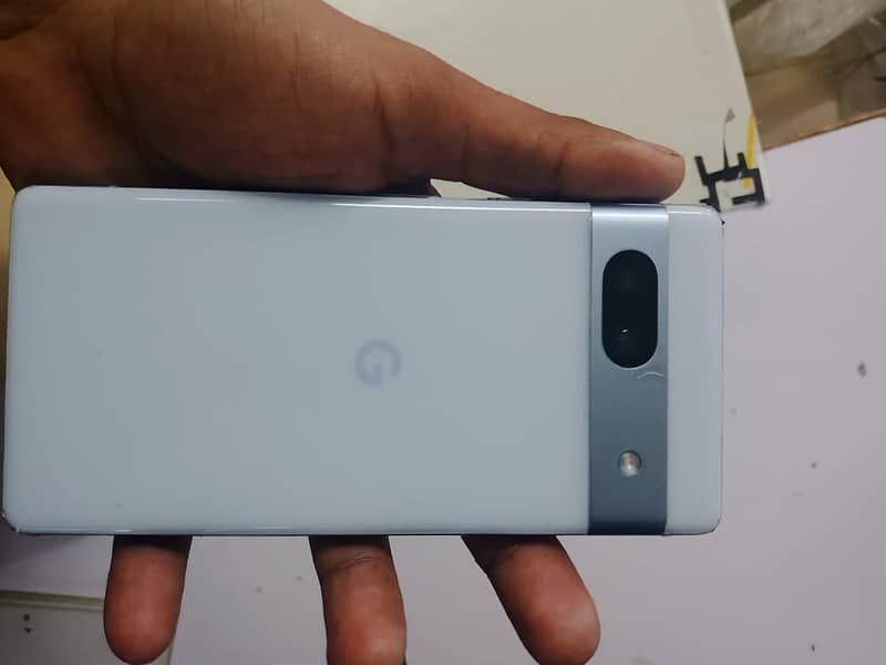 Google Pixel 7a 2