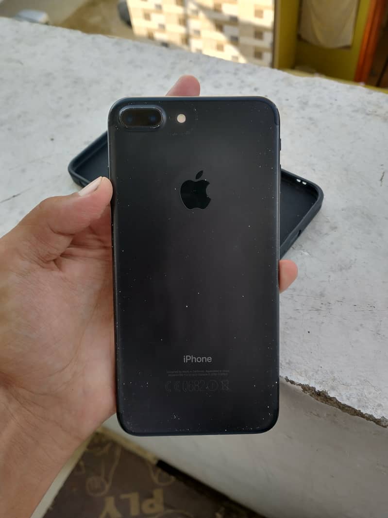 Selling iPhone 7 Plus PTA Approved 128GB 0