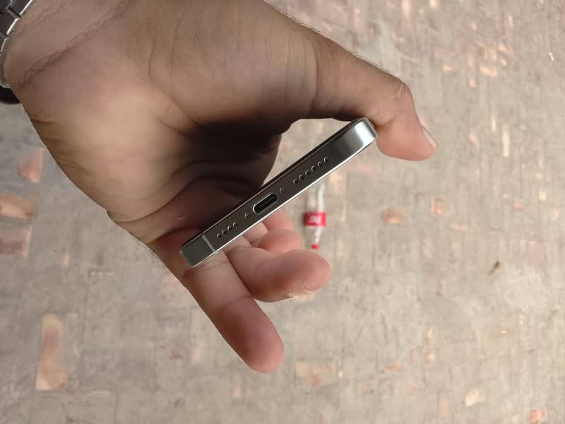 iphone 16promax 1