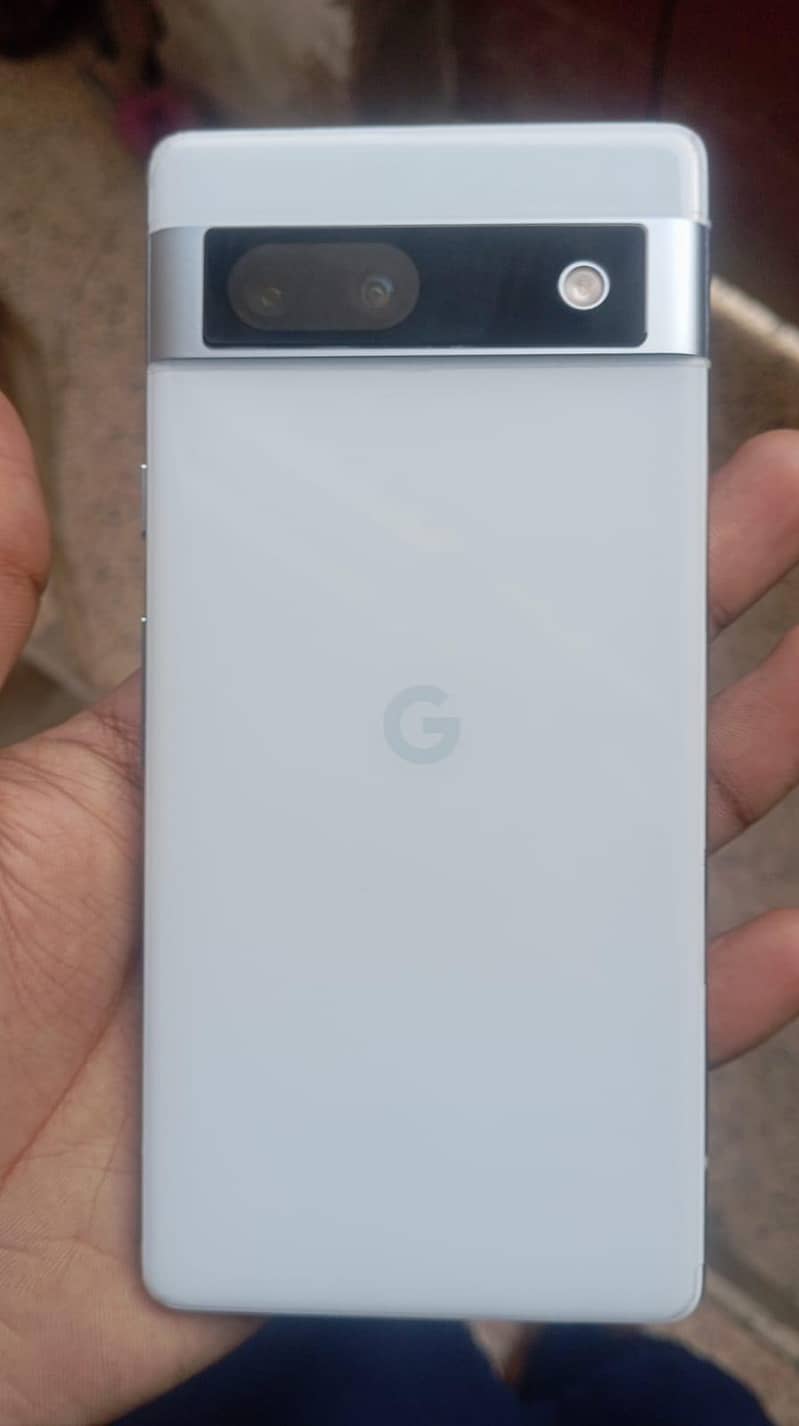 Google Pixel 7a 2