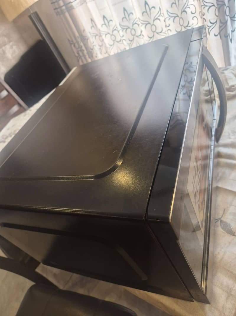 Dawlance Microwave 62L 1