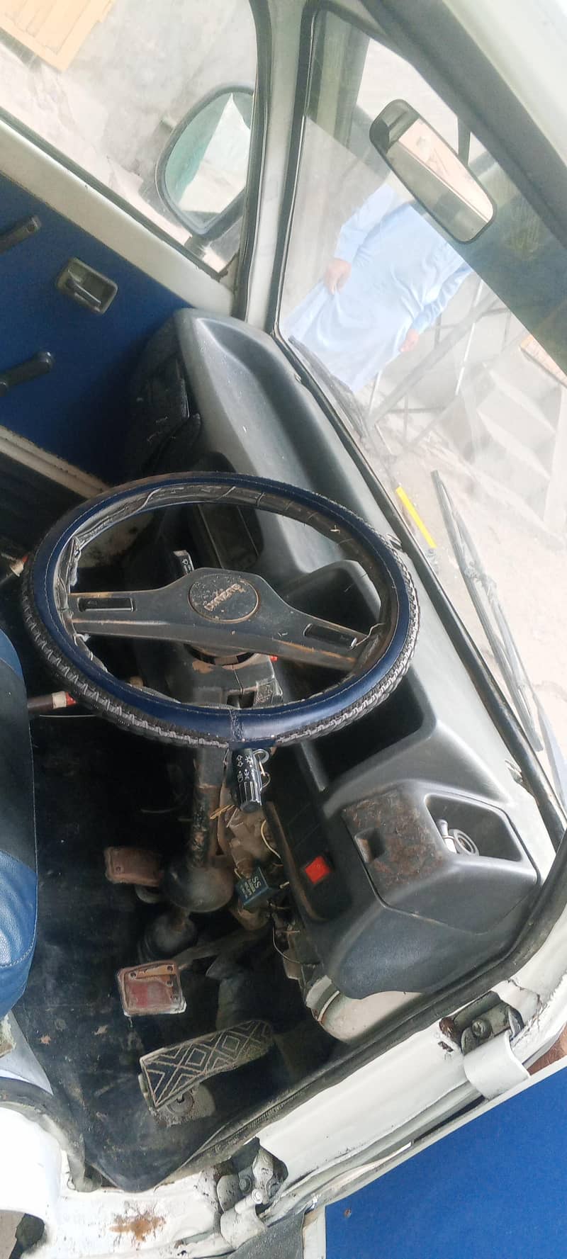 Suzuki bolan 14