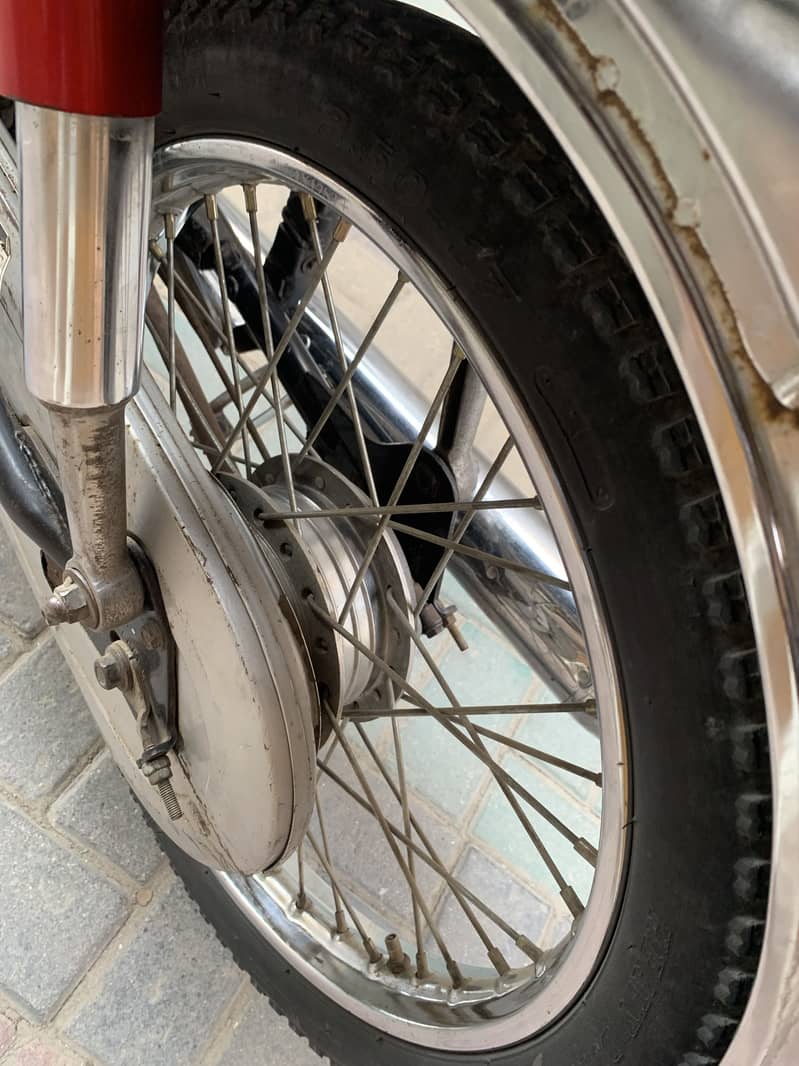 Honda cd70 6