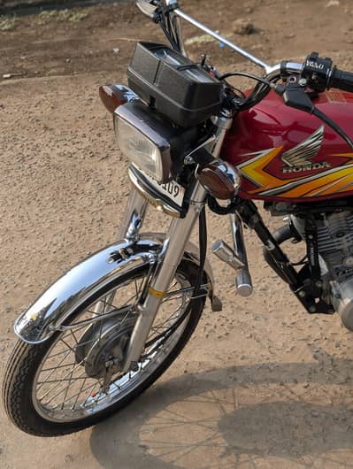 Honda cg 125 new condition