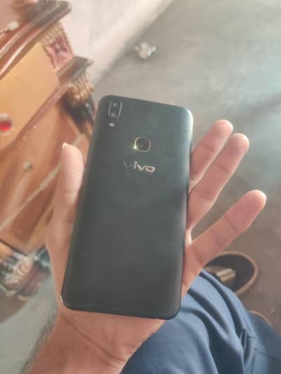 Vivo Y80