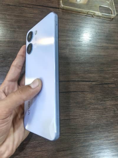 Vivo Y05 All ok 1.5 month use no open no repair box+charger original