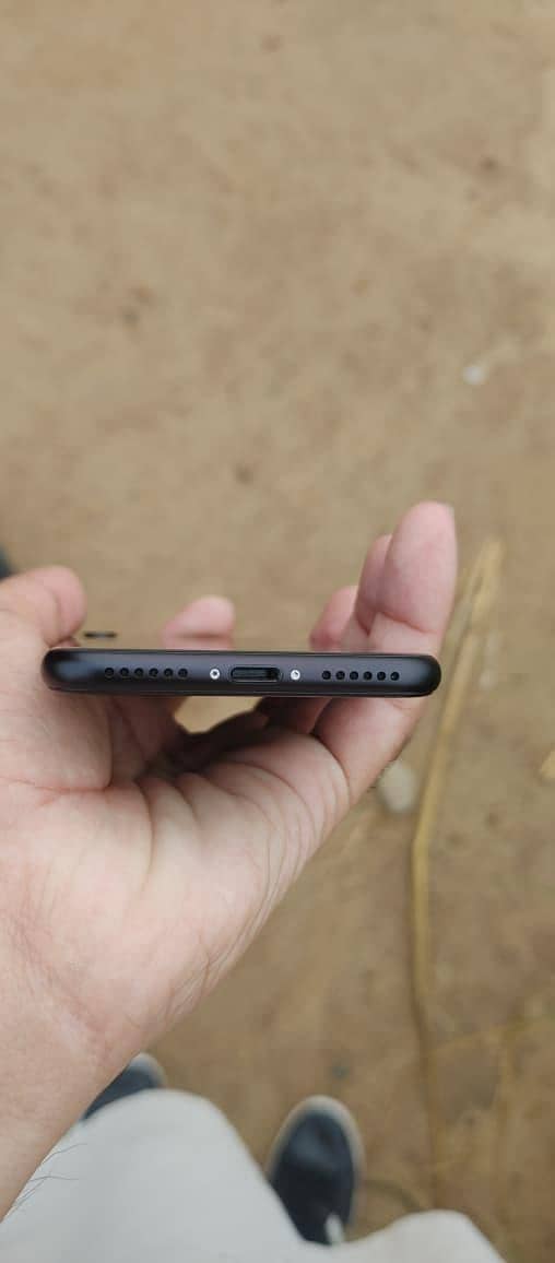 Apple iPhone SE 2