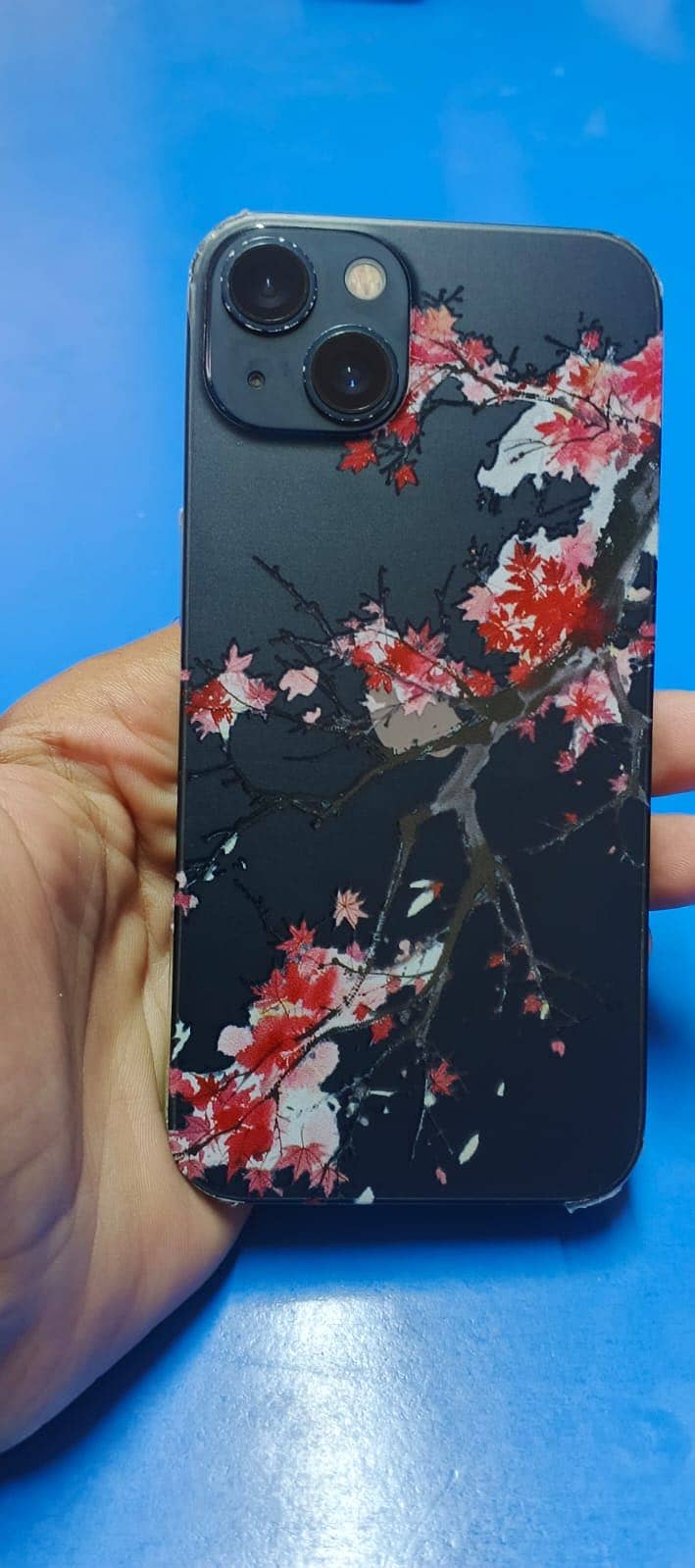 Apple iPhone 13 2