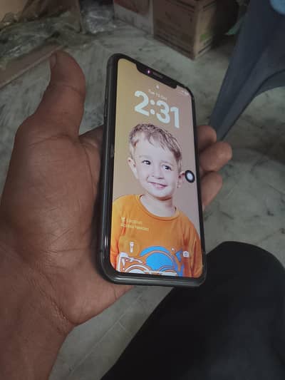 Apple iPhone 11
