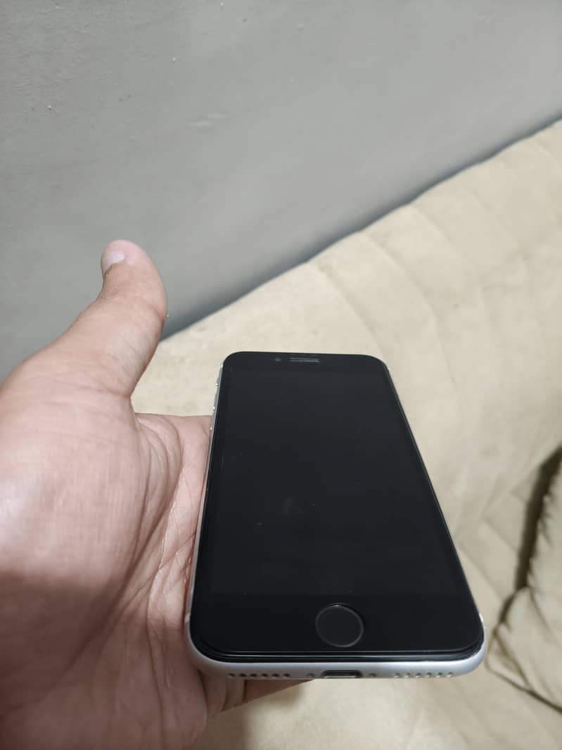 Apple iPhone SE 1