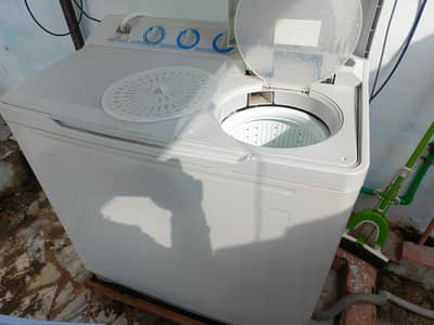 40 kg Haier washer and dryer Twin tub