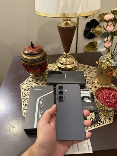 Samsung Mobile S26 Offical PTA 12/256gb!