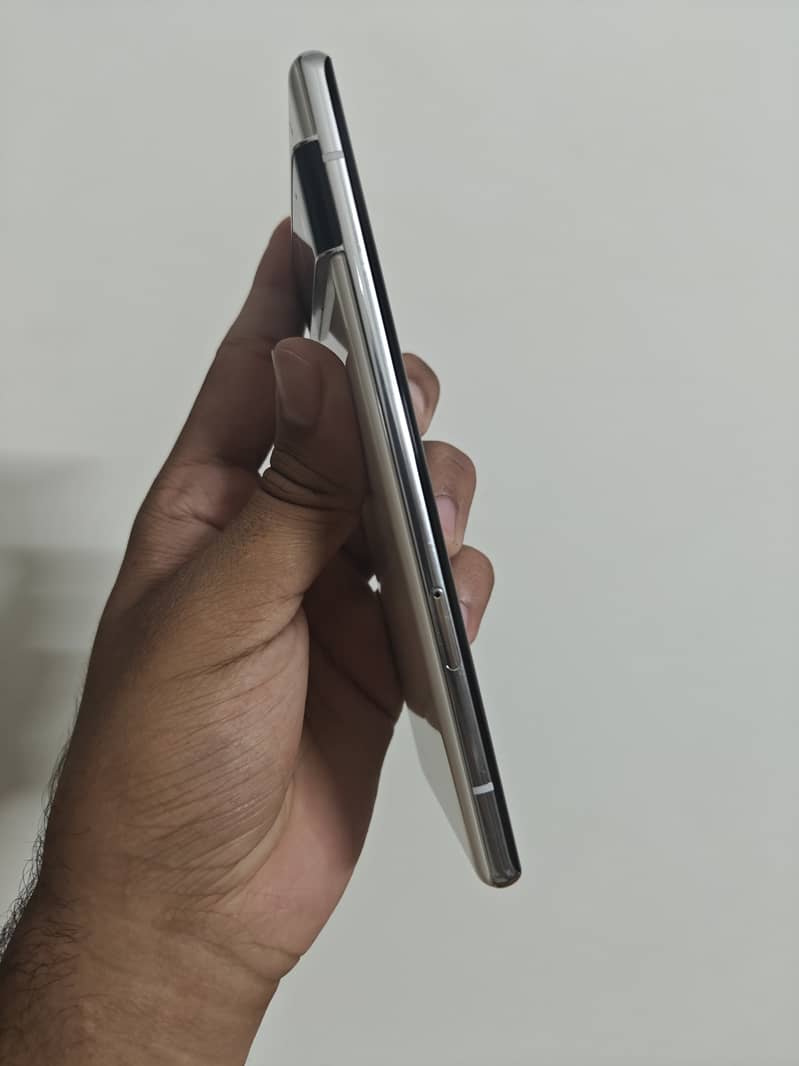 Google Pixel 6 Pro 2