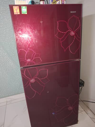 Orient fridge medium size