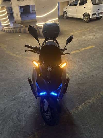 Revoo e52 for sale | Electric Scooty | Power Electric Scooter