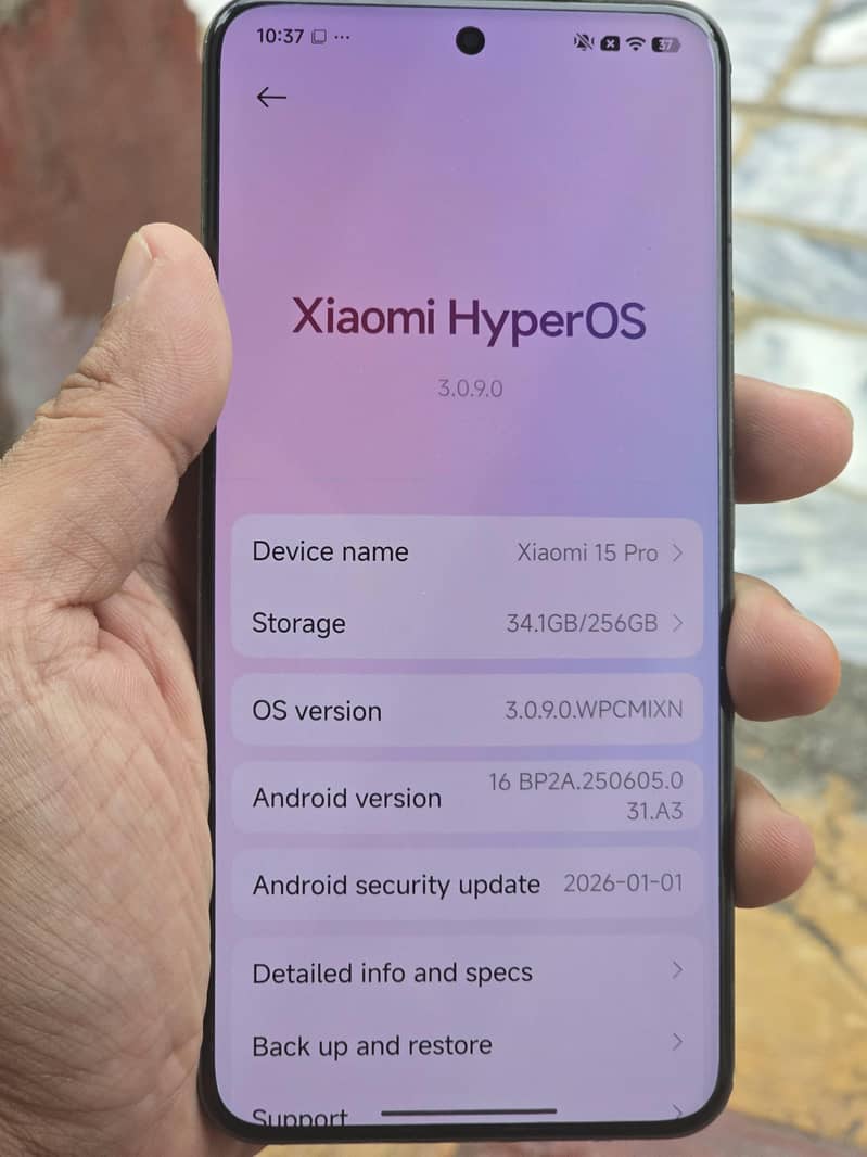 Xiaomi 15 Pro 1