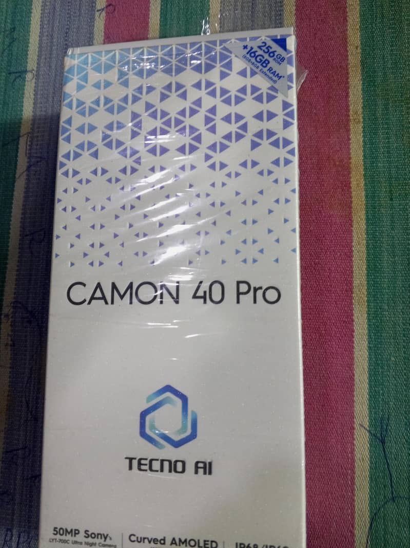 Tecno CAMON 40 Pro 10