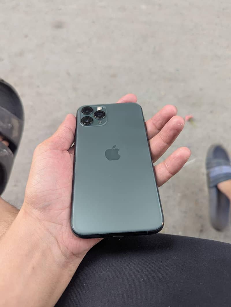 Apple iPhone 11 Pro 0
