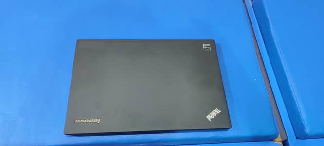X250 Lenovo ThinkPad core i5 5th generation  4GB Ram 128 SSD 320 HDD