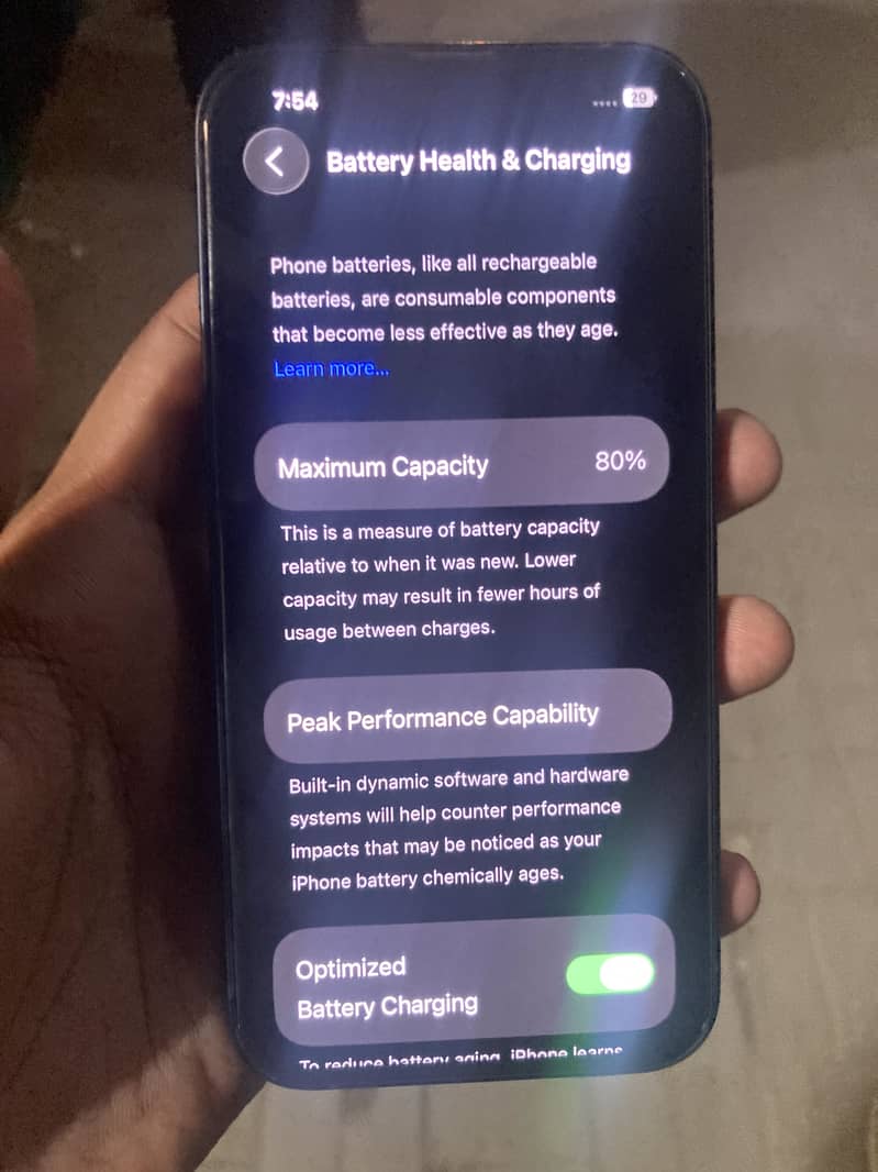 Apple iPhone 13 2