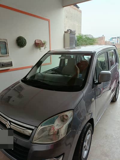 Suzuki Wagon R VXL  2016 Model – Petrol, Manual Transmission